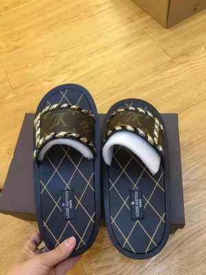 LV Slippers Women--011